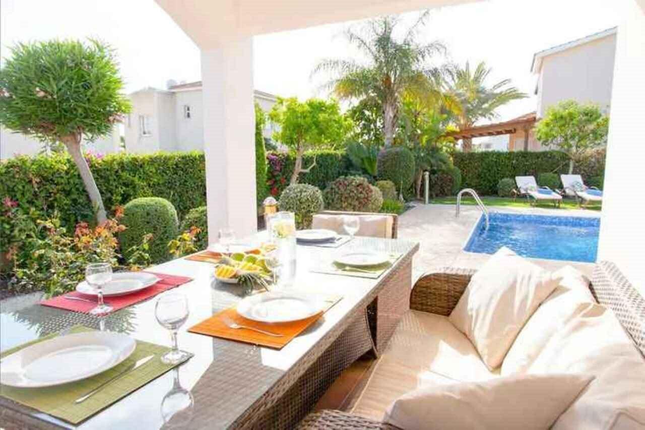 Villa Alysia By Ezoria Villas Coral Bay Eksteriør billede